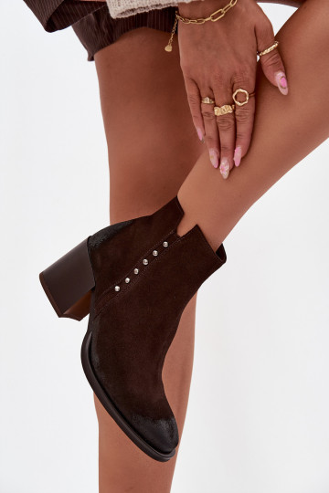 Botas femininasHabilitadoturalnego de camurçau com salto Zazoo 1136 CzekoladoParae