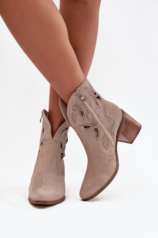 Botas femininas com elementos abertosHabilitadoturalnego de camurçau com salto Zazoo 3690 bege