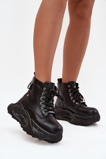 Pele aquecimento Botas femininas com uma plataforma GOE SS2N4301 cor preta
