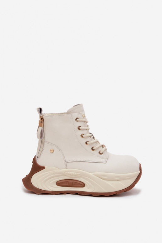 Pele aquecimento Botas femininas com uma plataforma GOE SS2N4300 cor de marfim