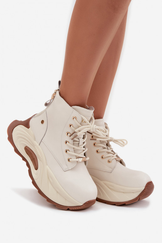 Pele aquecimento Botas femininas com uma plataforma GOE SS2N4300 cor de marfim