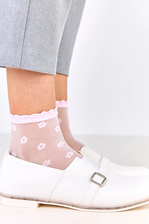 Botas femininas de cano curto brancas...