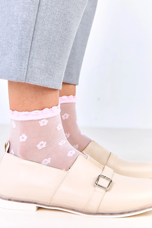 Botas femininas de cano curto na cor...