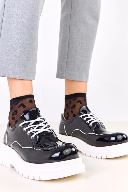 Boinas pretas com sola robusta Cheshire