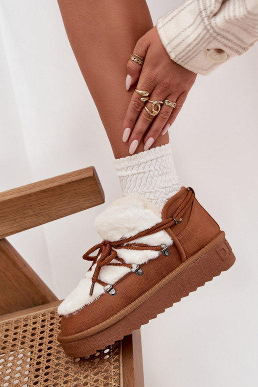 Baixo Botas de neve com uma plataforma com um casaco de pele D.Franklin DFSH370011 cor marrom