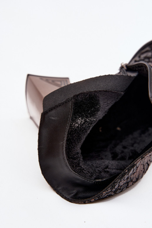 Pele Botas femininas D&A CR52-679 cor preta Pele Botas femininas D&A CR52-679 cor preta