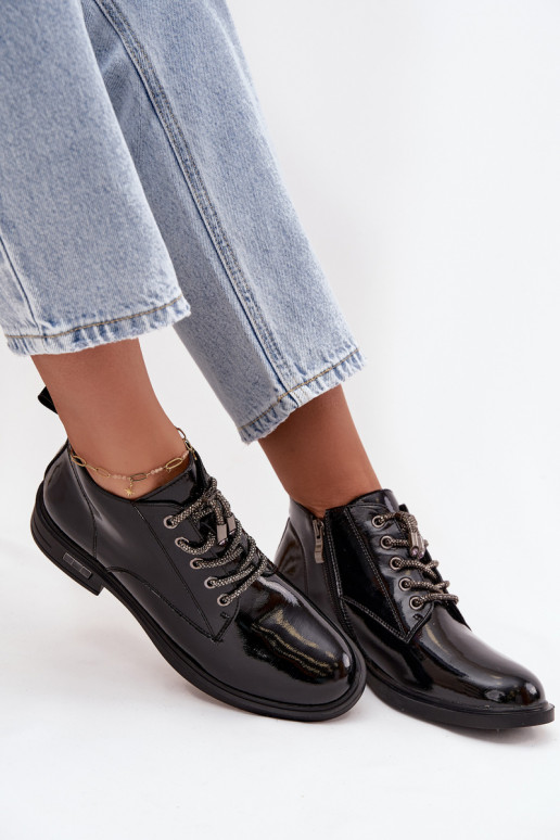 Pele com efeito verniz Botas femininas Com decorações Amarrandom D&A MR52-124 cor preta