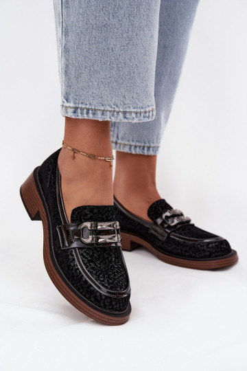 Mocassins femininos de camurça com ornamentos D&A MR52-176 na cor preta 2