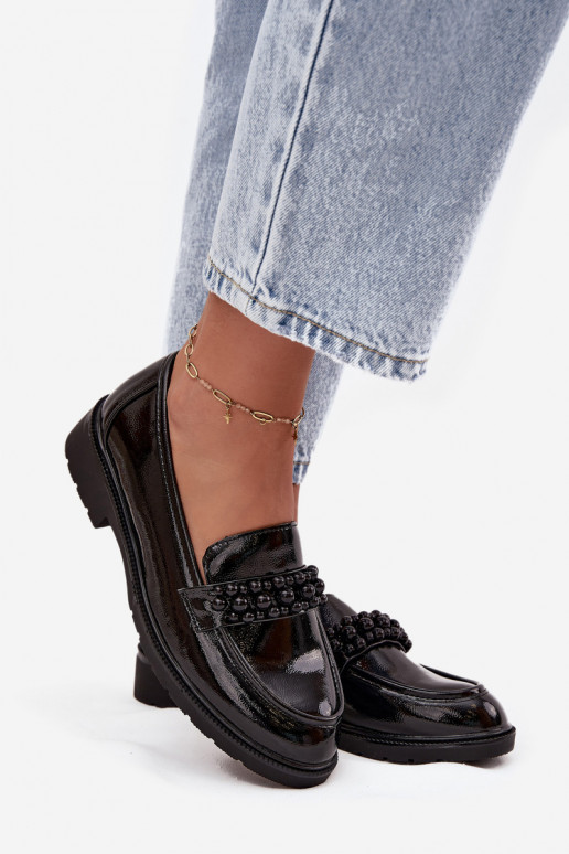 mocassins femininos com efeito verniz com miçangas S.Barski HY52-541 cor preta
