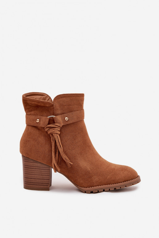 Botas femininas com franjas cor marrom Rosabella Botas femininas com franjas cor marrom Rosabella