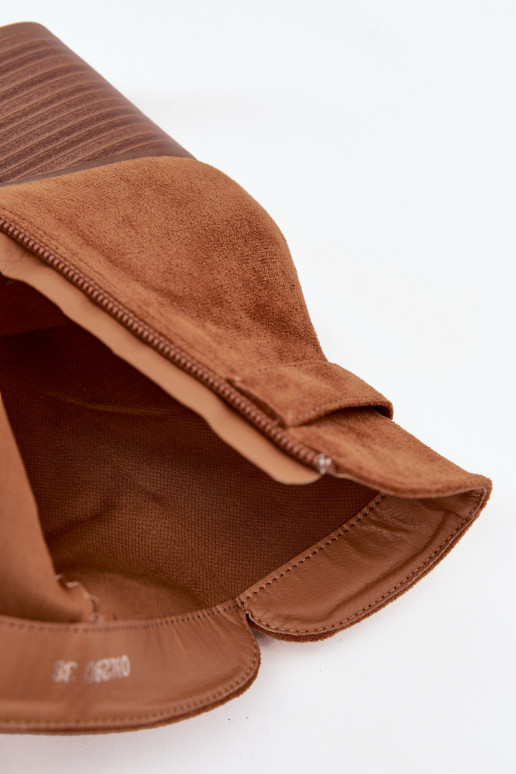 Botas femininas com franjas cor marrom Rosabella Botas femininas com franjas cor marrom Rosabella