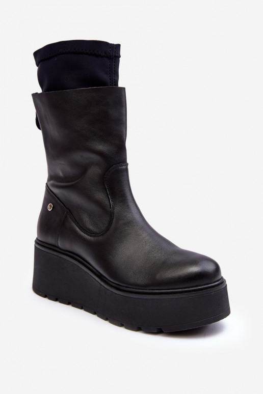 Botas femininas com uma plataforma Tem que serciejka A7161-01 cor preta Botas femininas com uma plataforma Tem que serciejka A7161-01 cor preta