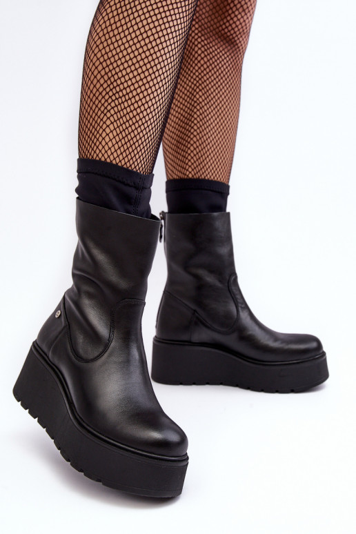 Botas femininas com uma plataforma Tem que serciejka A7161-01 cor preta Botas femininas com uma plataforma Tem que serciejka A7161-01 cor preta