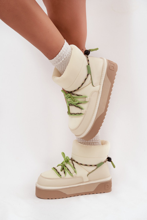 Botas de neve com uma plataforma D.Franklin DFSH371015 cor de marfim