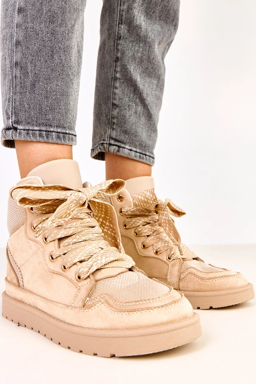 Tênis esportivos altos bege com...