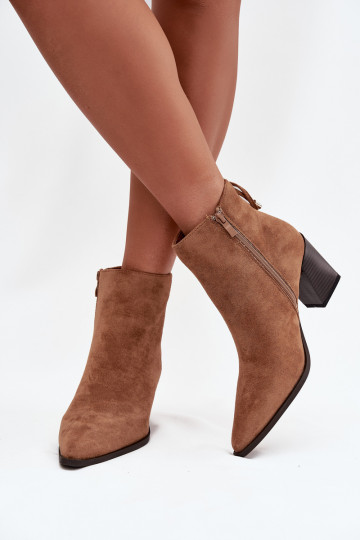 Botas femininas com detalhes elegantes cor marrom Halisse 2
