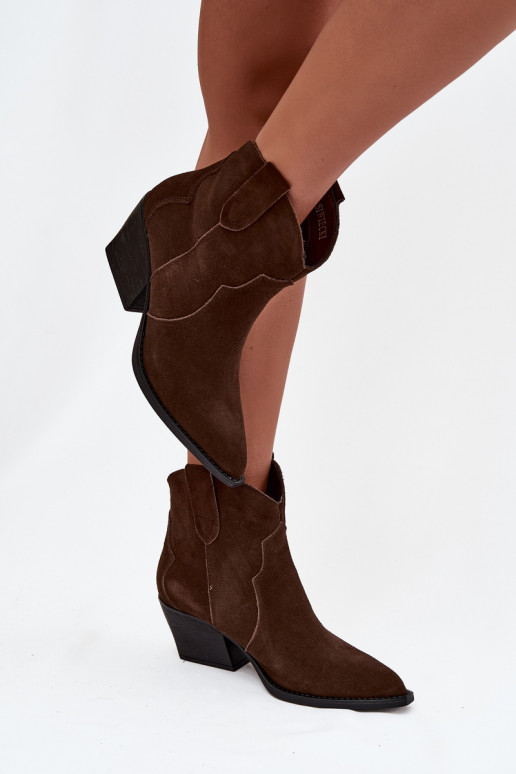 Um modelo atraente botas estilo coParaboy FemininoHabilitadoturalnego de camurçau CzekoladoParae Beretta Um modelo atraente botas estilo coParaboy FemininoHabilitadoturalnego de camurçau CzekoladoParae Beretta