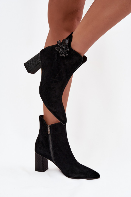 de camurça Botas femininas com enfeites D&A CR52-686 cor preta