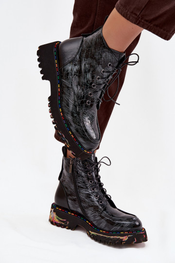Botas femininas envernizadas de couro Artiker 57C0065 na cor cinza