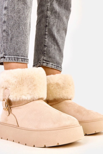 Botas de neve cor areia com...