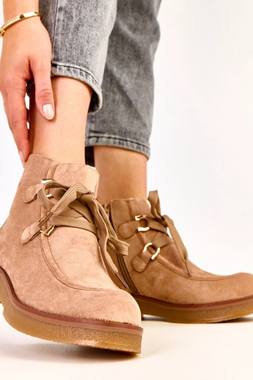 Botas de cano curto quentes cor areia com cadarços decorativos, Katrins 2