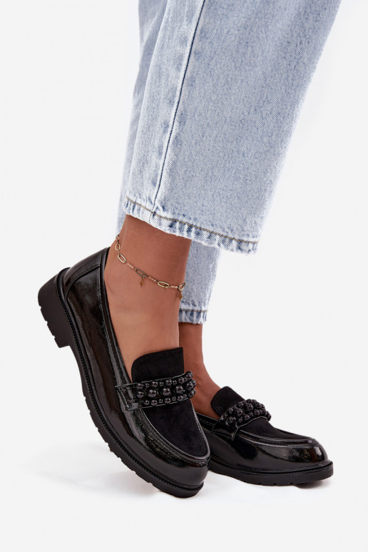 mocassins femininos com efeito verniz com miçangas S.Barski HY52-541 cor preta