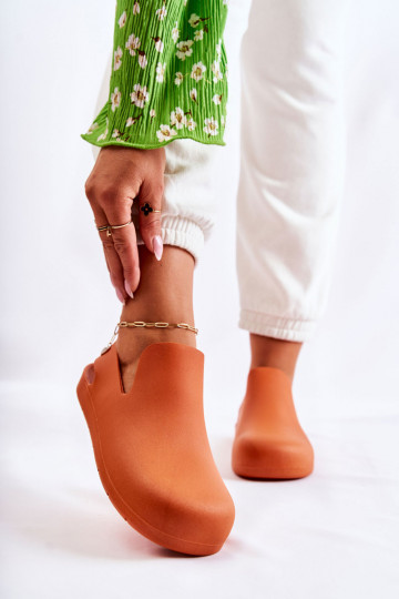 Chinelos de borracha cor laranja Meriko