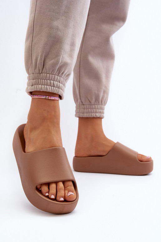 Feminino Chinelos Em uma sola grossa cor marrom Oreithano