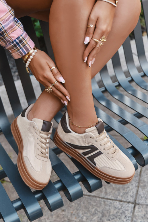 Tênis femininos de veludo estilo esportivo com plataforma, cor areia Corynelle Tênis femininos de veludo estilo esportivo com plataforma, cor areia Corynelle