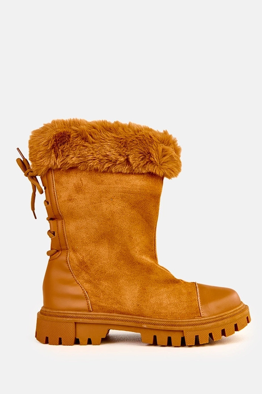 Botinhas bege com cano em camurça...