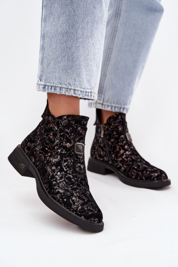 Botinhas em camurça natural com salto baixo D&A CR52-713 nas cores preta e marrom 2