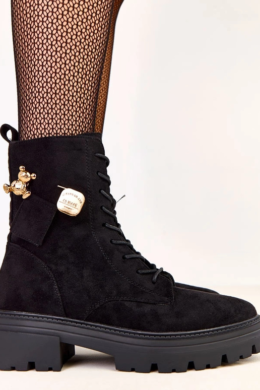 Botas de trekking femininas pretas... Botas de trekking femininas pretas...