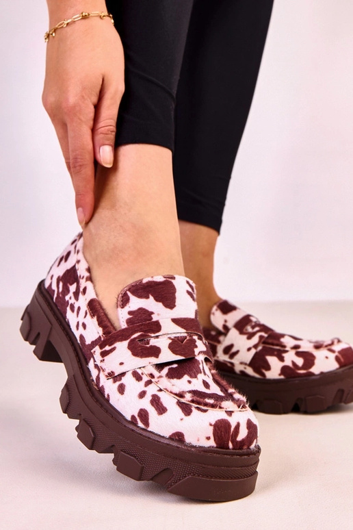 Mocassins marrons femininos com... Mocassins marrons femininos com...