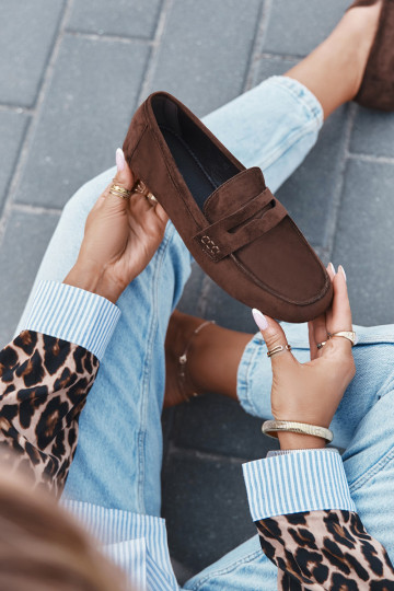 Mocassins femininos planos na cor marrom escuro "Soreline" 2