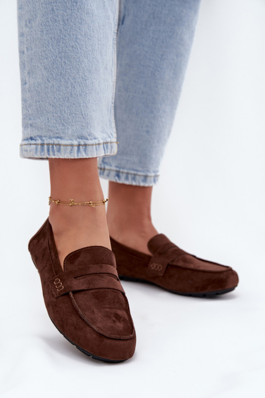 Mocassins femininos planos na cor marrom escuro "Soreline"