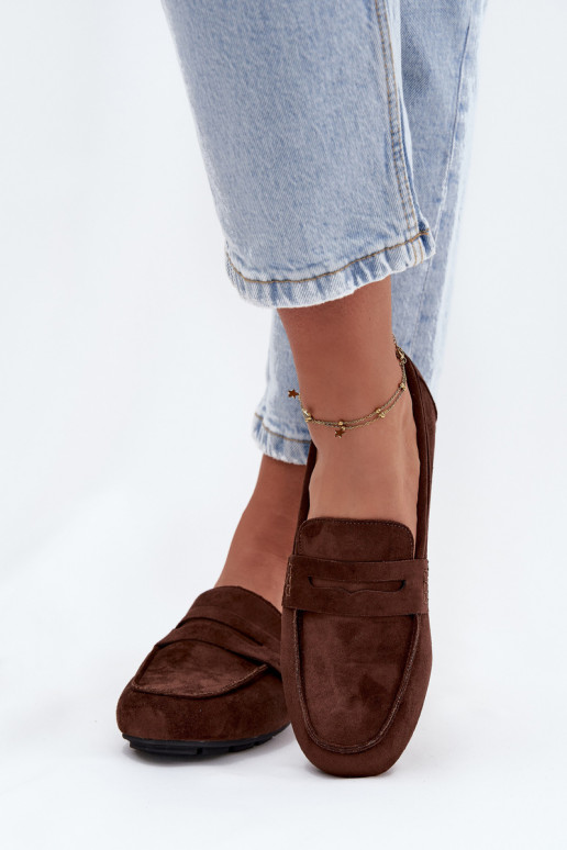 Mocassins femininos planos na cor marrom escuro "Soreline"