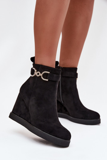 Botas femininas Em uma cunha Com decorações Detalem cor preta Tem que serrivana 2