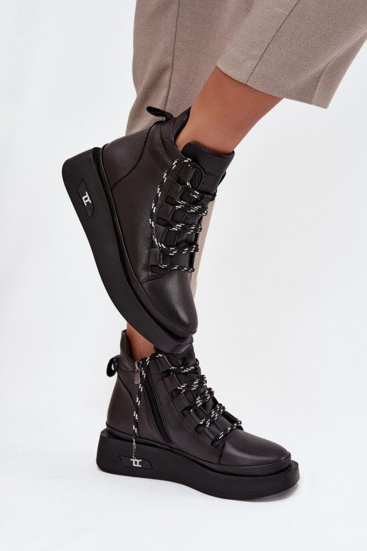 Pele Botas femininas com uma plataforma aquecimento Artiker 55C0809 cor preta