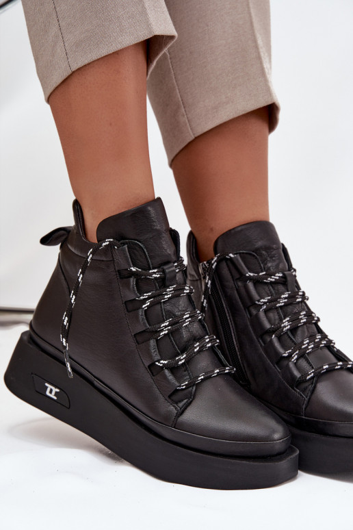 Pele Botas femininas com uma plataforma aquecimento Artiker 55C0809 cor preta