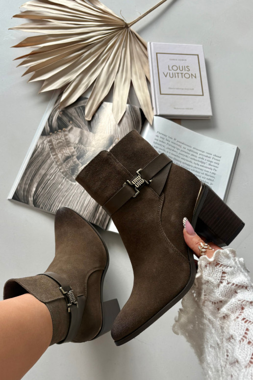 Botas femininasHabilitadoturalnego de camurçau com salto aquecimento Sergio Leone BT25384-S cor cáqui Botas femininasHabilitadoturalnego de camurçau com salto aquecimento Sergio Leone BT25384-S cor cáqui