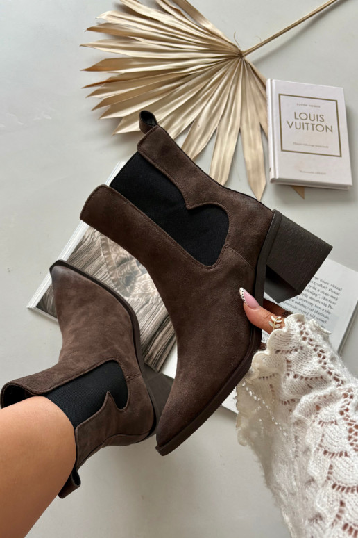 Pele de camurça Botas com aquecimento no interior Artiker 57C0047 cor marrom Pele de camurça Botas com aquecimento no interior Artiker 57C0047 cor marrom