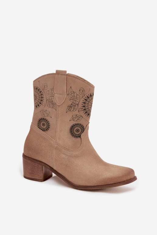 de camurça Pele Botas femininas com elementos abertos com salto Zazoo 3844 bege