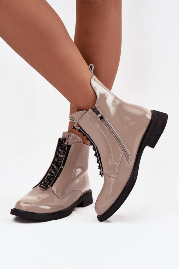 Botas femininas de couro natural com efeito envernizado D&A MR52-108 na cor areia 2