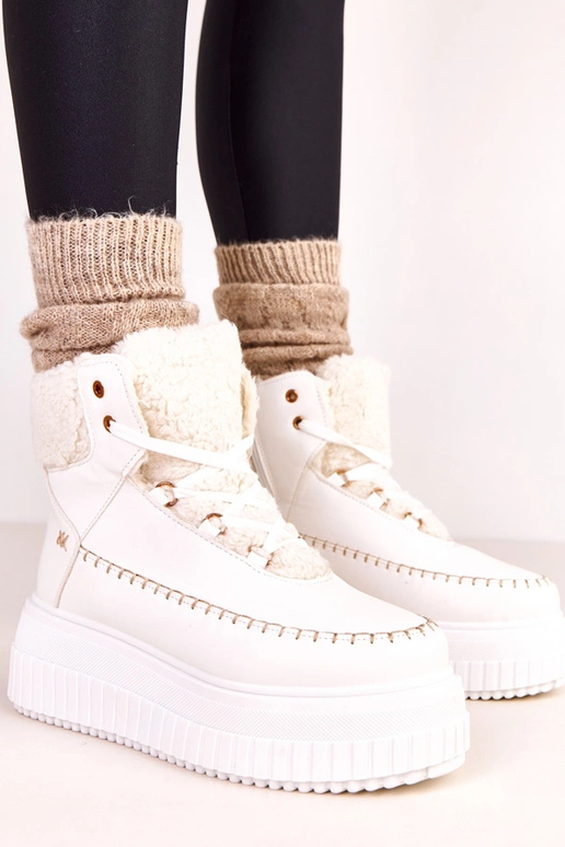 Botas esportivos quentes brancos com...