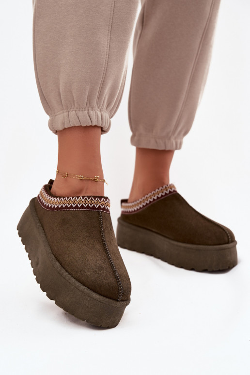 Botas de neve Feminino Com decorações Haftem cor cáqui Jenira Botas de neve Feminino Com decorações Haftem cor cáqui Jenira