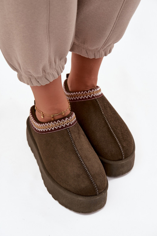 Botas de neve Feminino Com decorações Haftem cor cáqui Jenira Botas de neve Feminino Com decorações Haftem cor cáqui Jenira