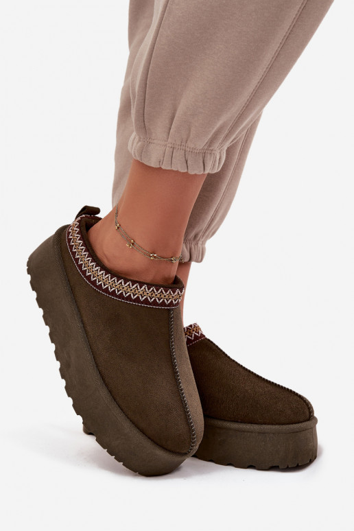 Botas de neve Feminino Com decorações Haftem cor cáqui Jenira Botas de neve Feminino Com decorações Haftem cor cáqui Jenira