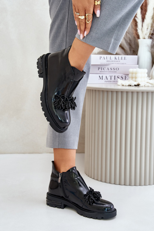 Pele com efeito verniz Botas com enfeites aquecimento D&A LZ42-036 cor preta Pele com efeito verniz Botas com enfeites aquecimento D&A LZ42-036 cor preta