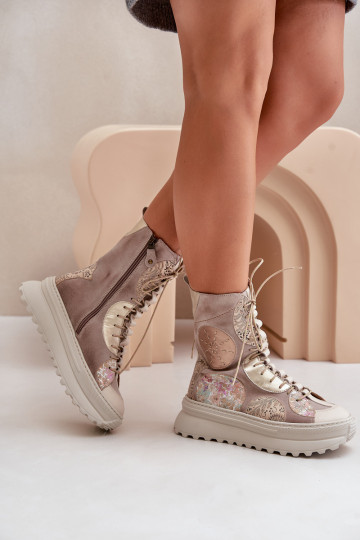 Pele Sapatos de camurça com uma plataforma aquecimento Tem que serciejka 06565-04 bege