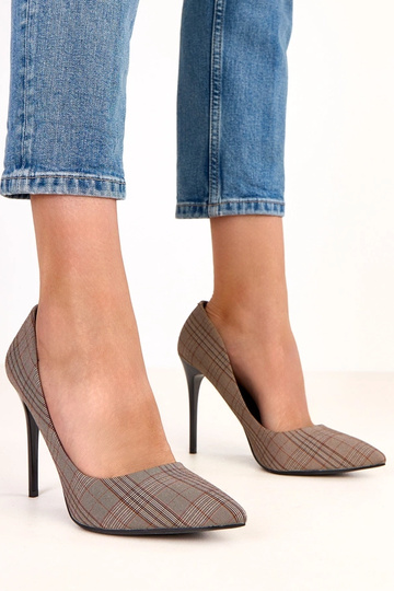 Salto alto cinza xadrez Paula